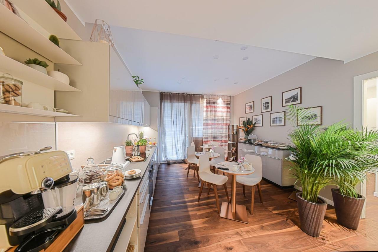 B&B H68 Alassio Eksteriør bilde